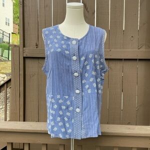 🌸Jadyn T button front sleeveless blouse